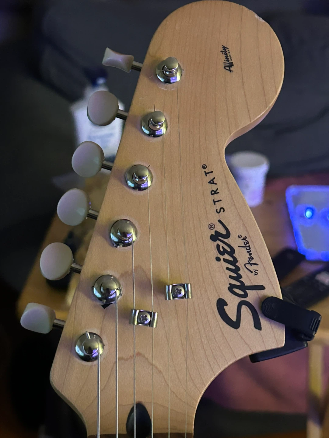 Squier Strat - photo 3