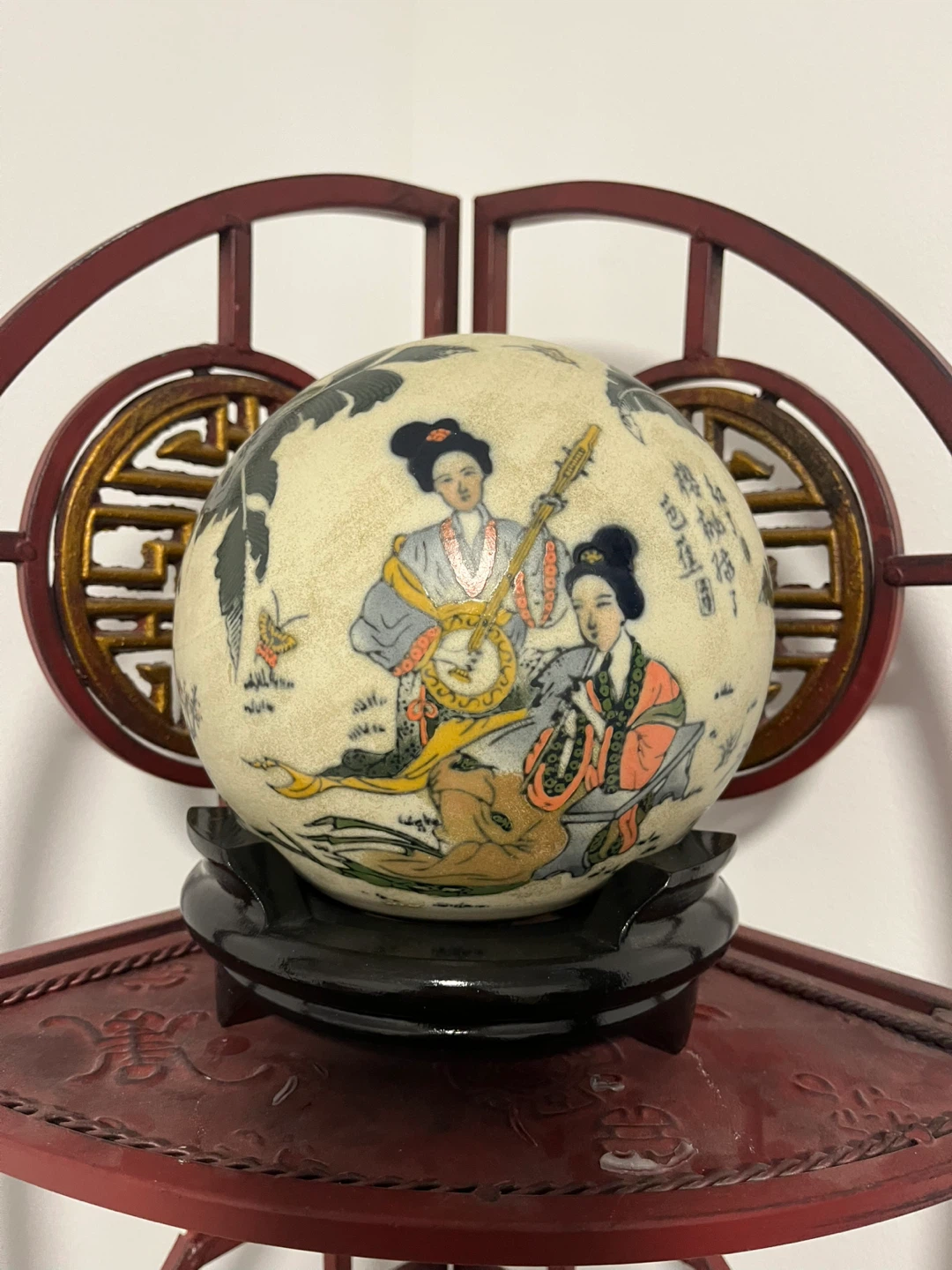 Decorative Ceramic Ball with Asian Artwork