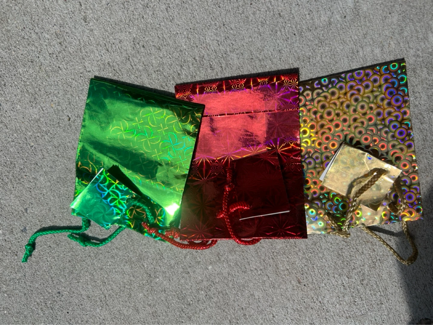 Gift Bags and Boxes - Assorted Colors & Designs - photo 2
