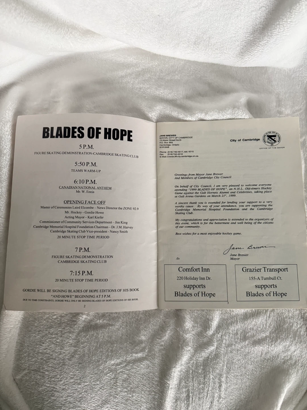 Eddie Shack & Walter Gretzky signed 1999 Galt Hockey Program - photo 3