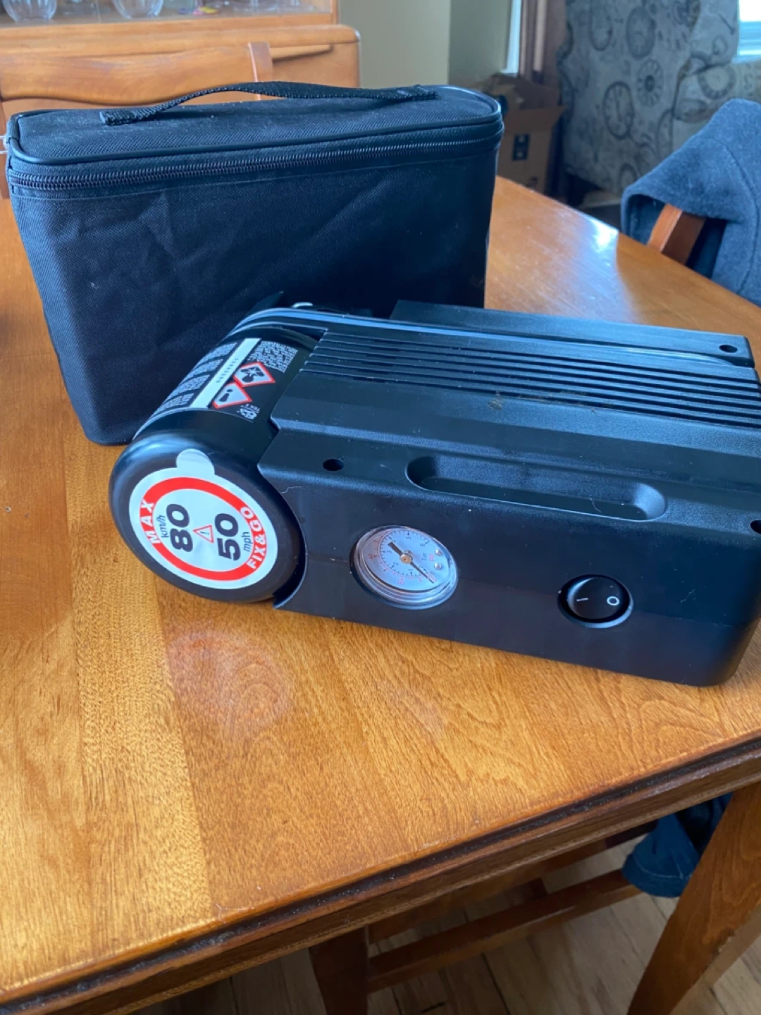 FIX & GO Tire Inflator with Case