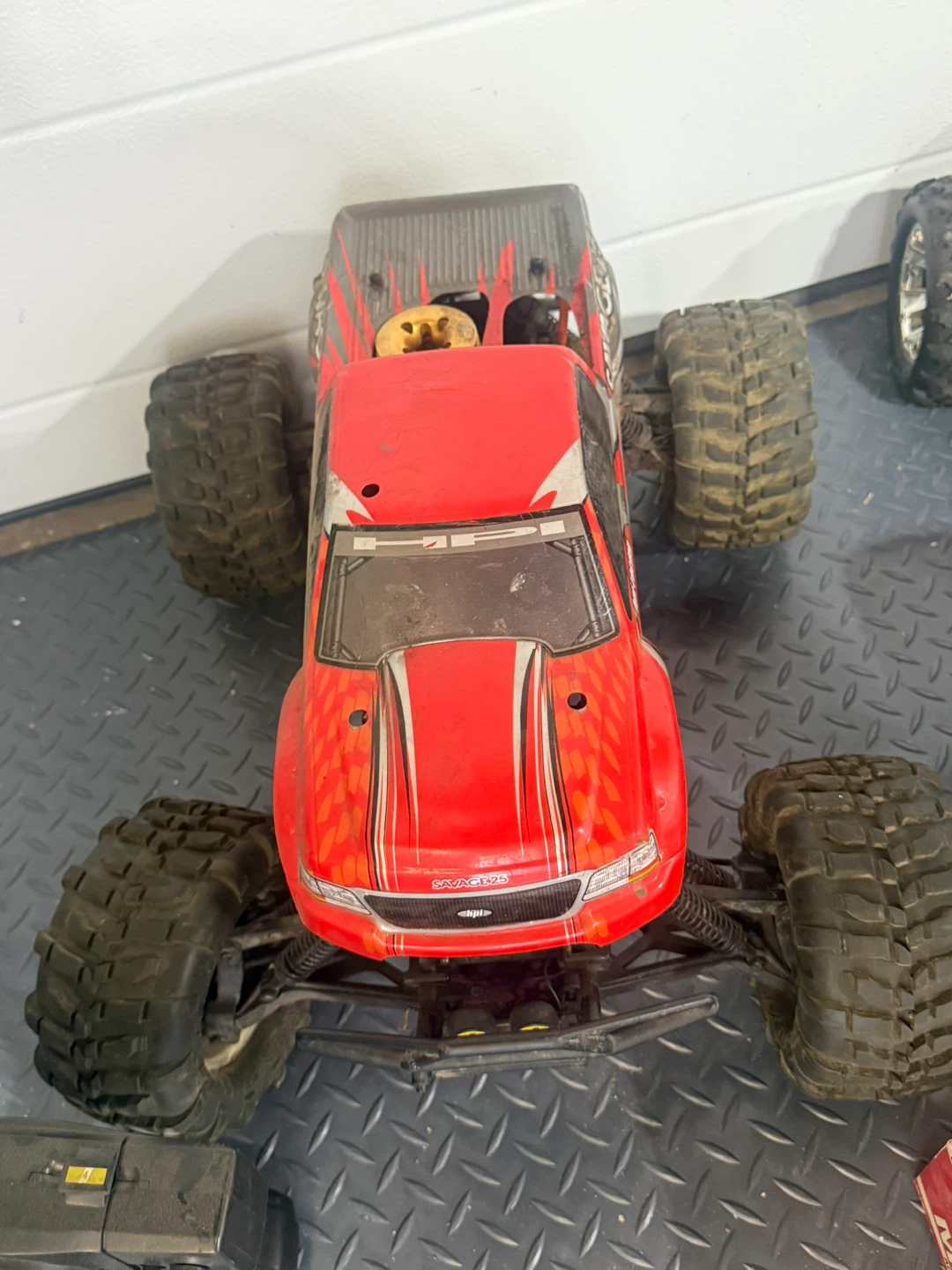 Traxxas RC Monster Trucks - photo 2