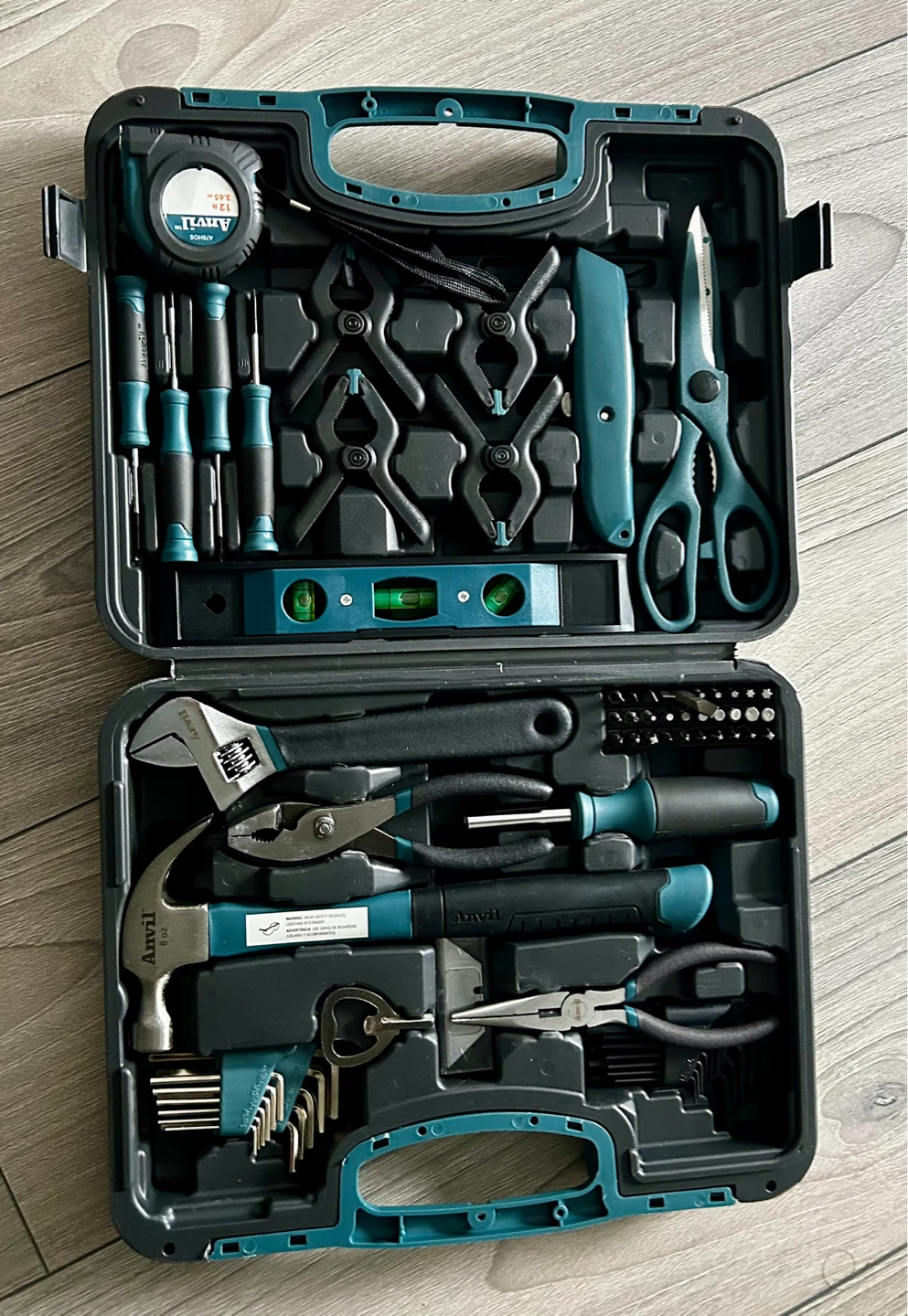 ANVIL Homeowner's Tool Set - 76-Piece