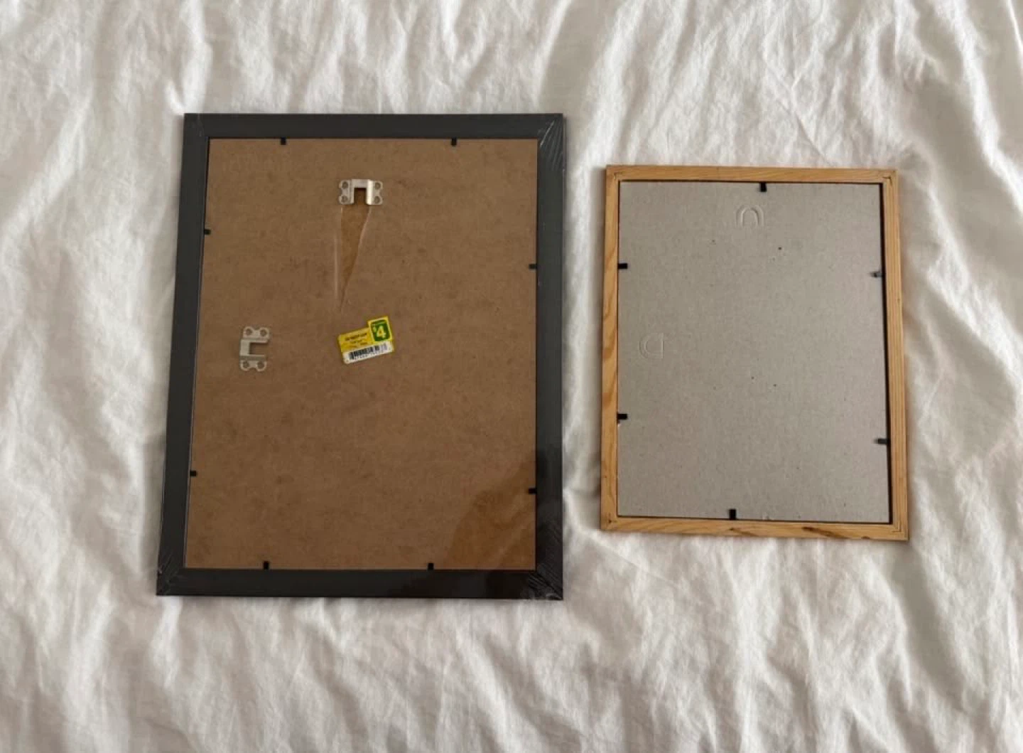 Two Picture Frames - photo 2
