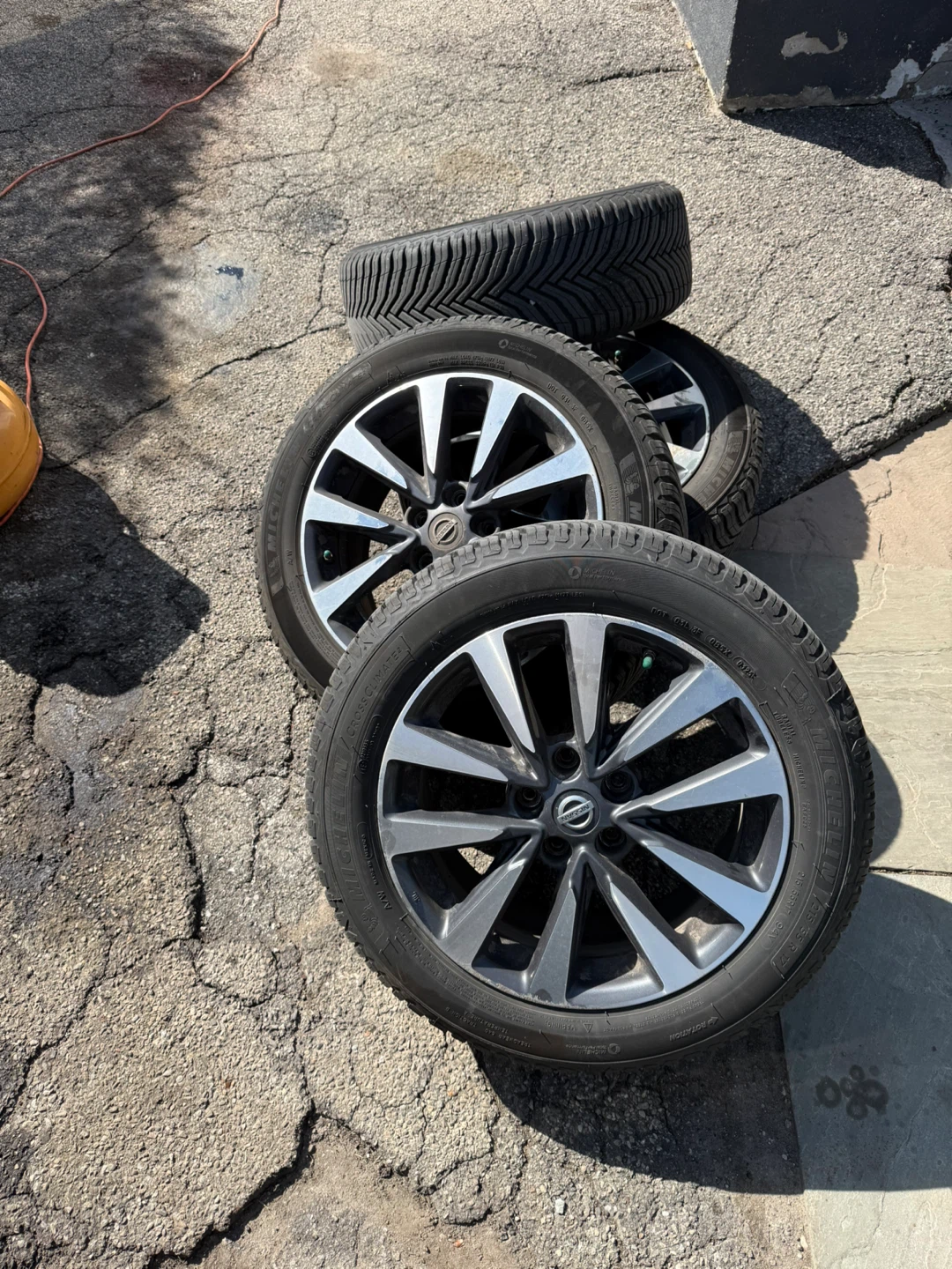 Set of 4 Michelin Cross Climate Tires with Nissan Rims