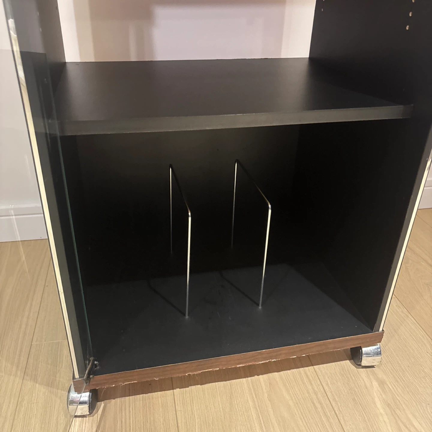 Vintage Commodore Gaming Monitor with Stand - photo 3