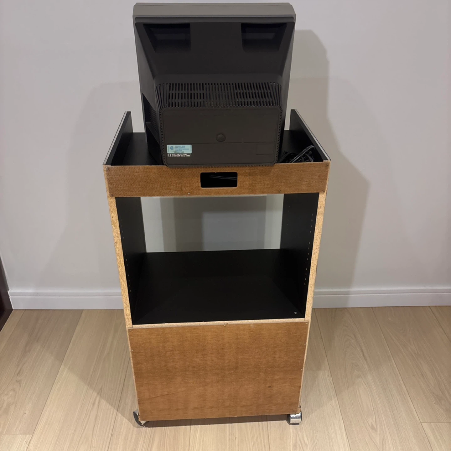 Vintage Commodore Gaming Monitor with Stand - photo 4
