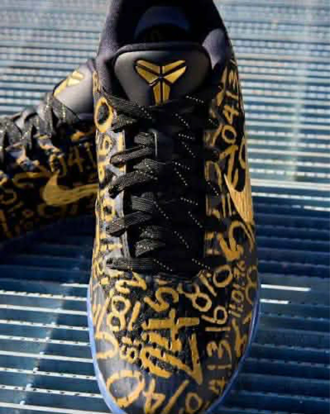 Nike Kobe XI EM PRo Basketball Shoes