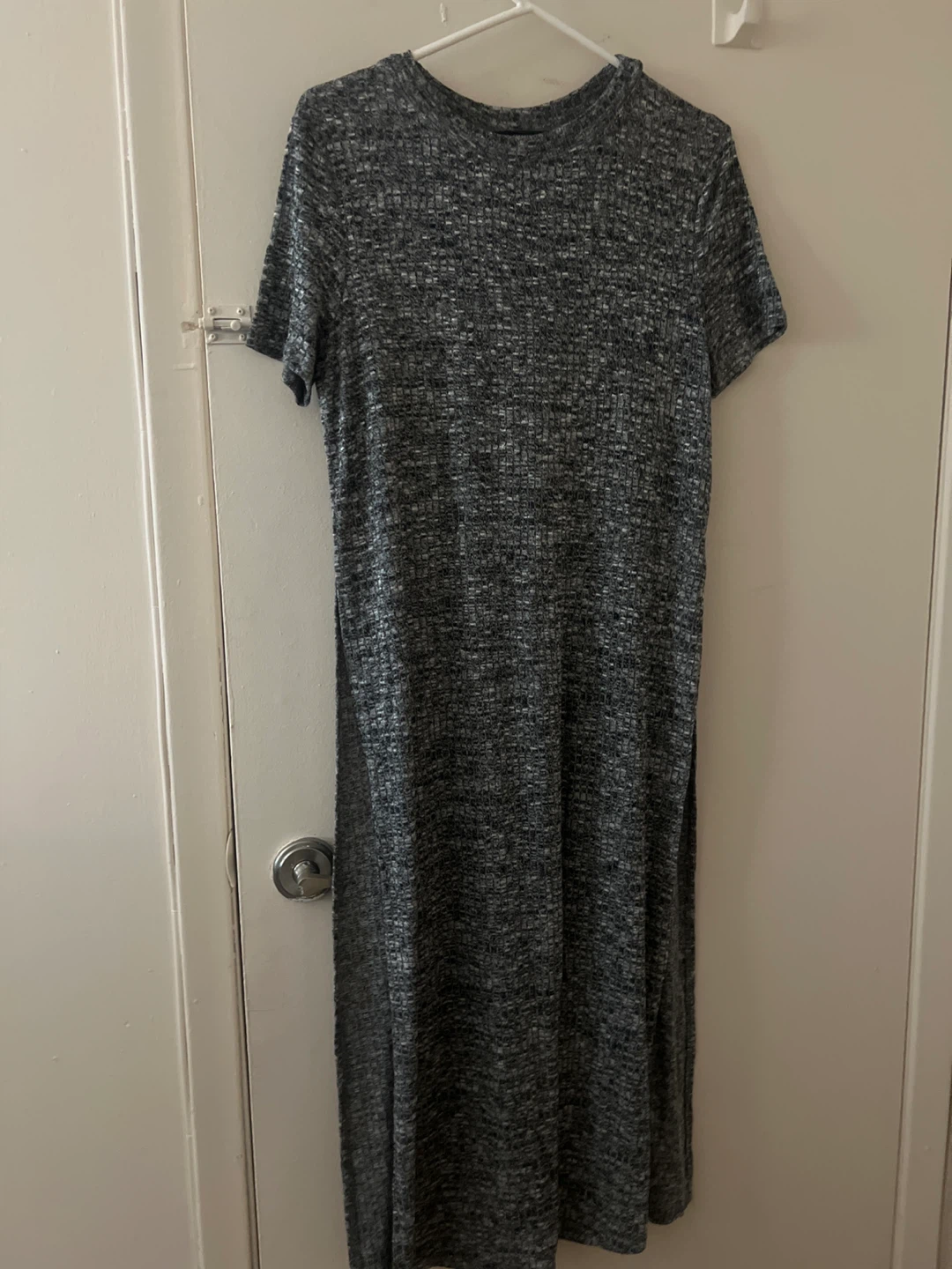 Forever 21 Grey Marled Ribbed Knit Maxi Dress