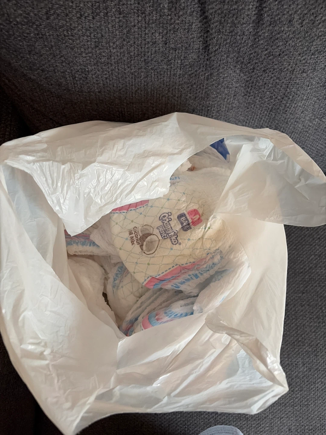 FREE Diapers - Mix newborn size 1 and 2