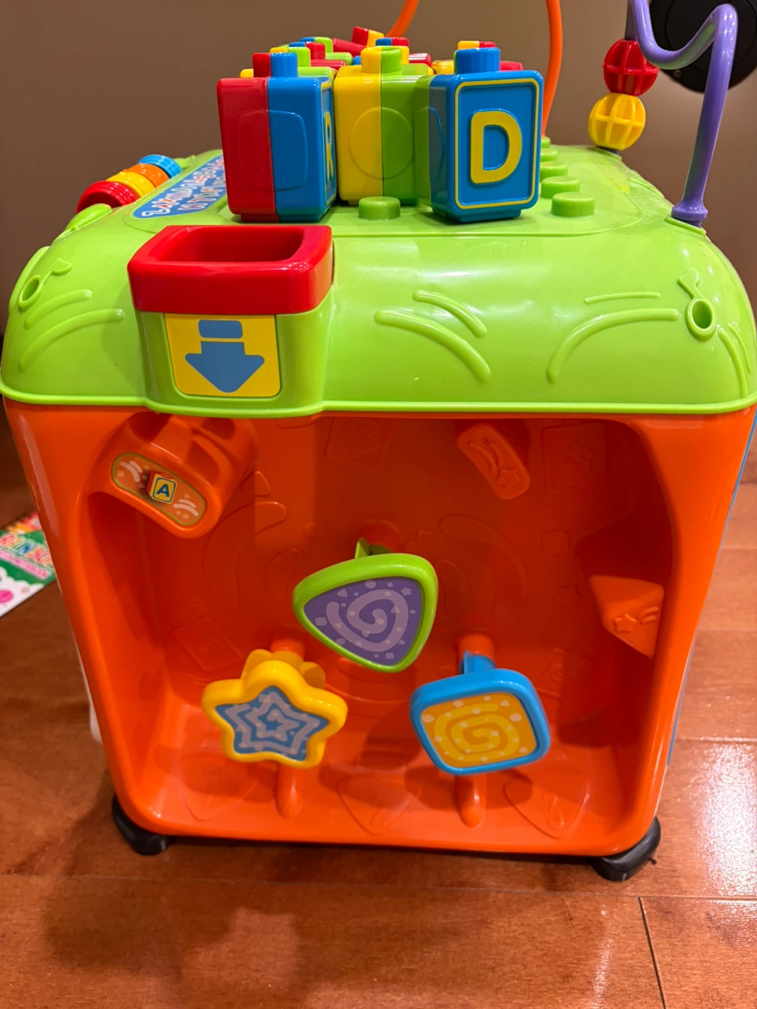 VTech Ultimate Alphabet Activity Cube - photo 2