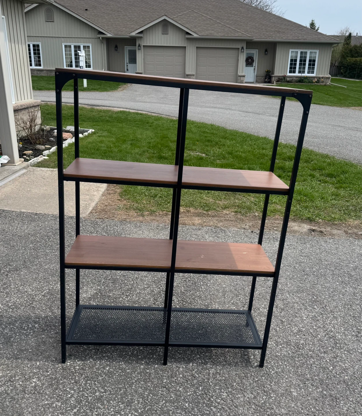 Black metal and wood shelf unit
