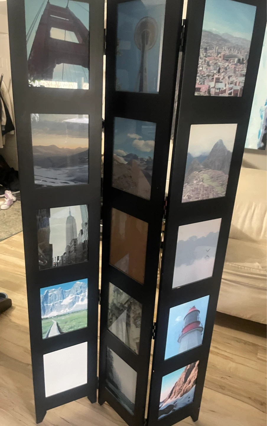 Black 3-Panel Folding Photo Display