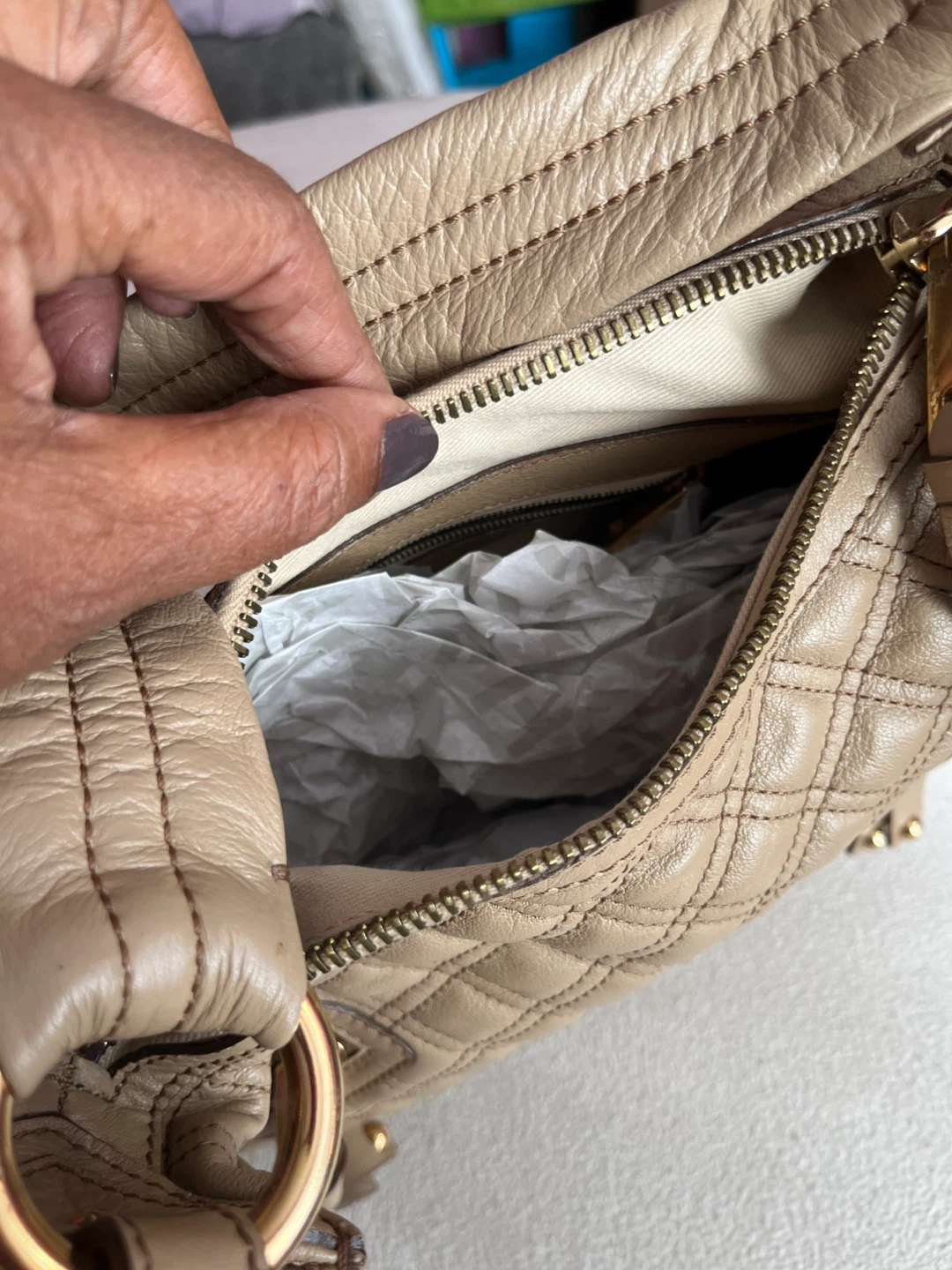 Marc Jacobs Quilted Leather Hobo Bag - photo 2