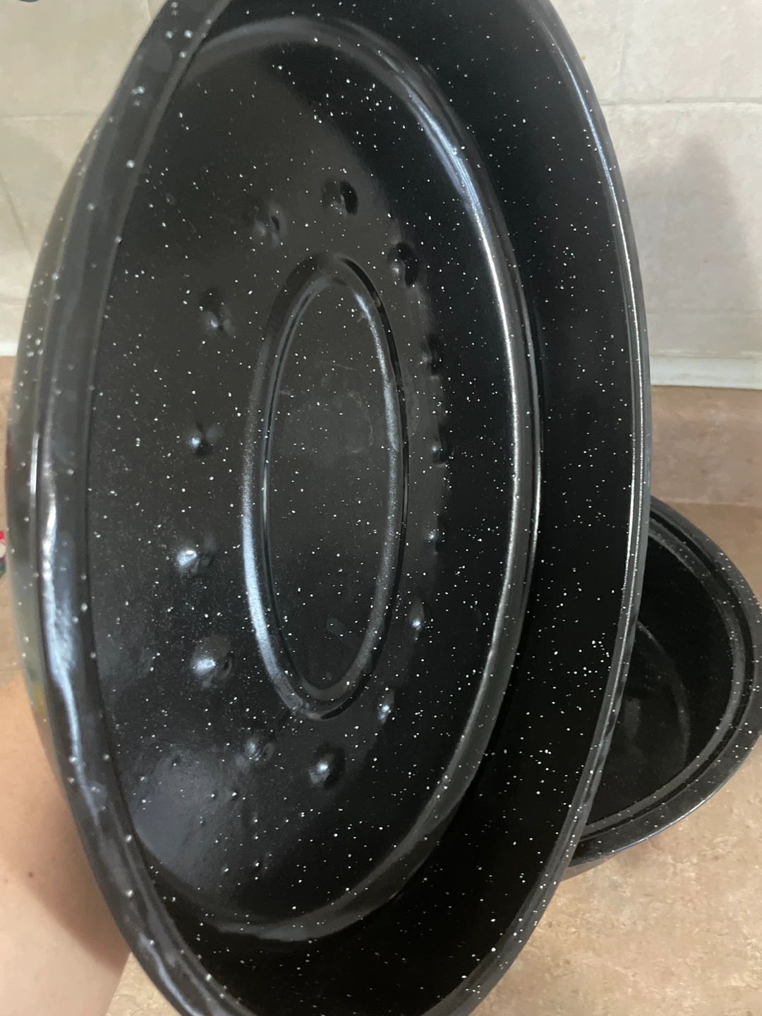 Black Roasting Pan with Lid - photo 3