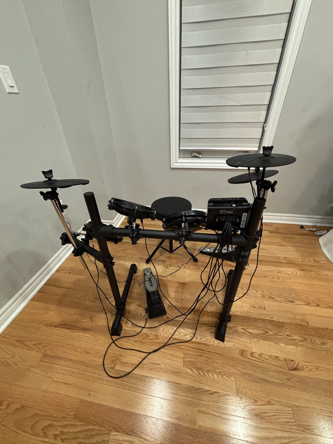 Alesis Nitro Mesh Electronic Drum Kit - photo 2
