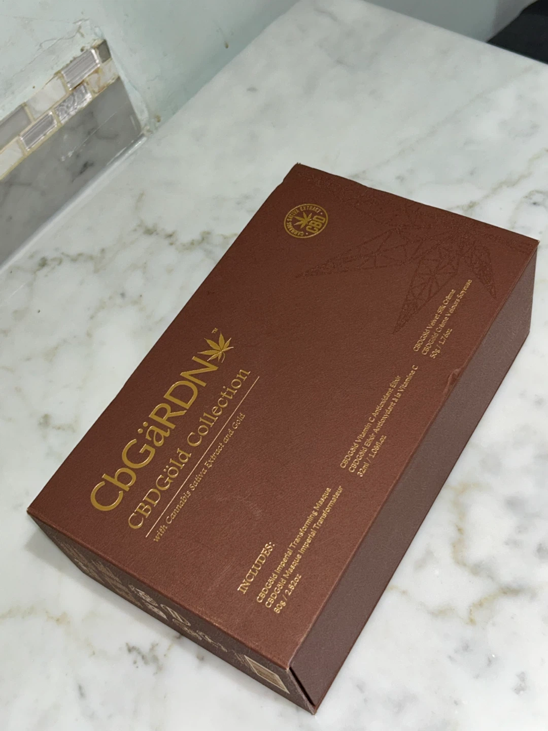 CbGåRDN CBDGold Collection Skincare Set with Brush - photo 3