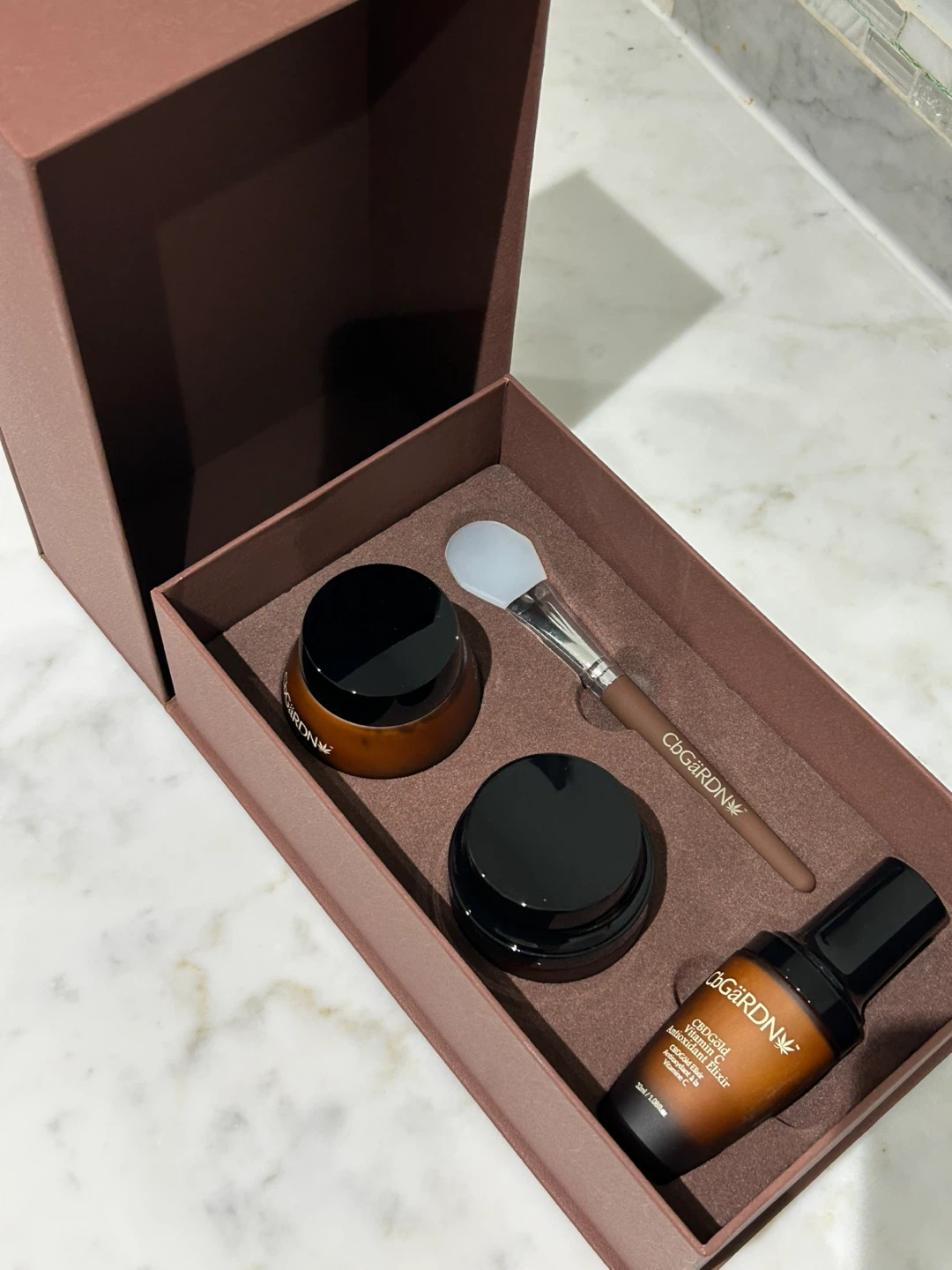 CbGåRDN CBDGold Collection Skincare Set with Brush