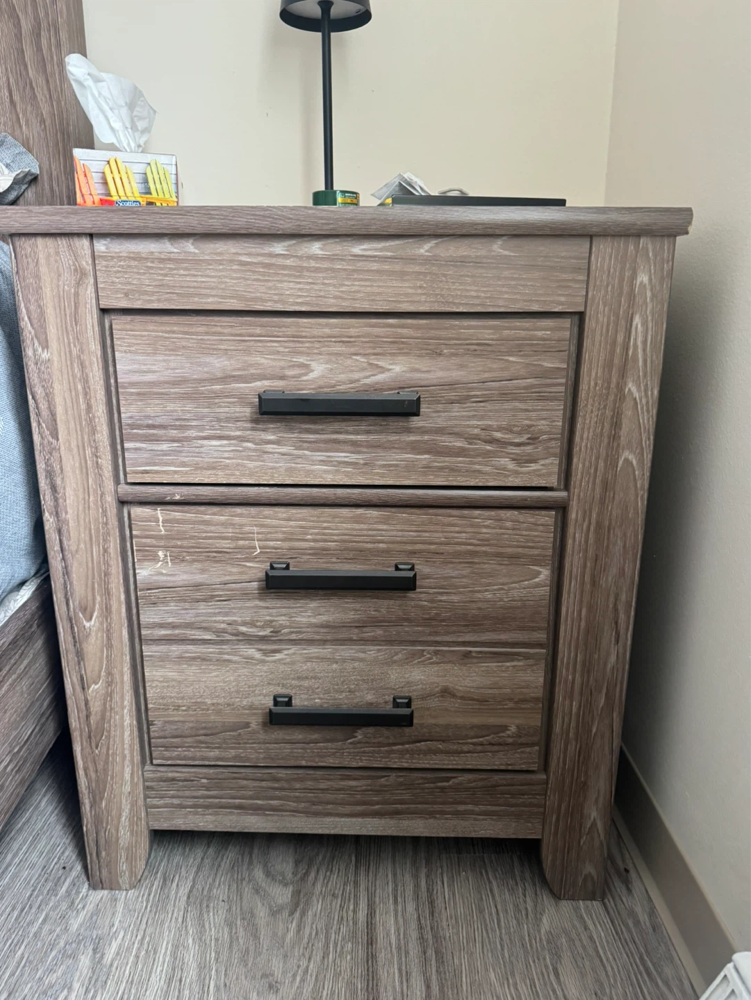 Wooden Bedroom Set - Bed Frame, Dresser & Nightstands - photo 2