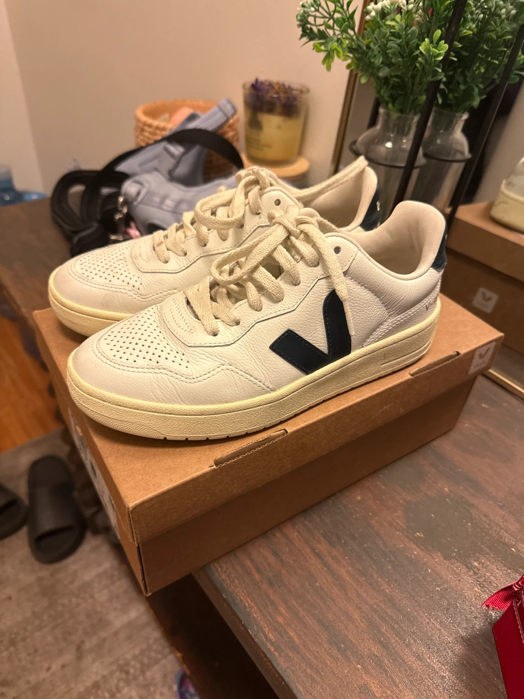 Veja V-90 Leather Low Top Sneakers