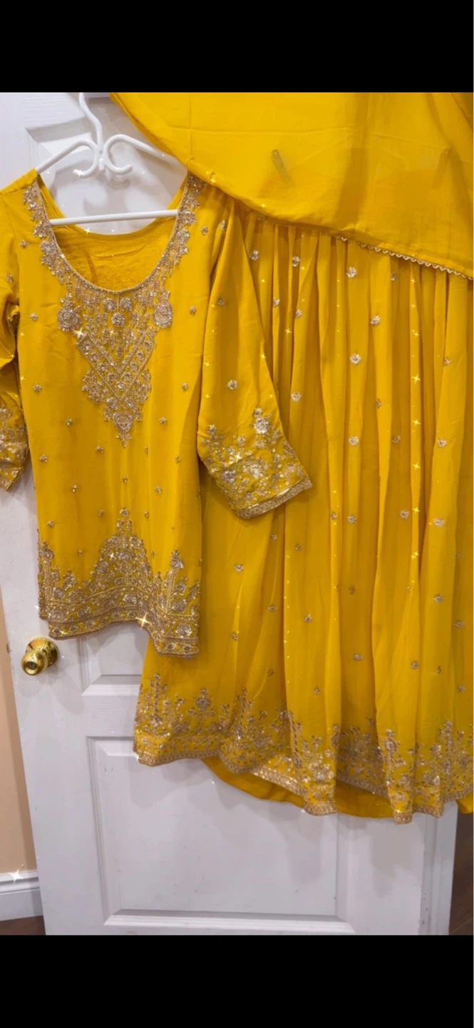 Embellished Indian Salwar Kameez / sharara Dupatta Set - photo 4