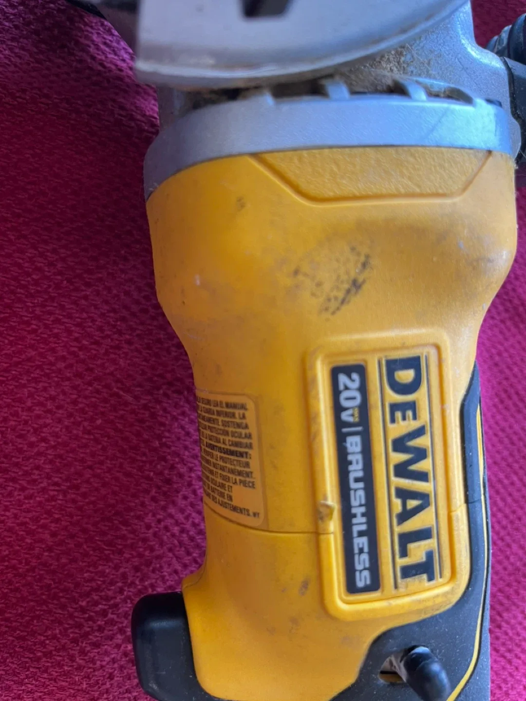 DEWALT DCS571 20V Brushless Cordless Circular Saw - photo 3