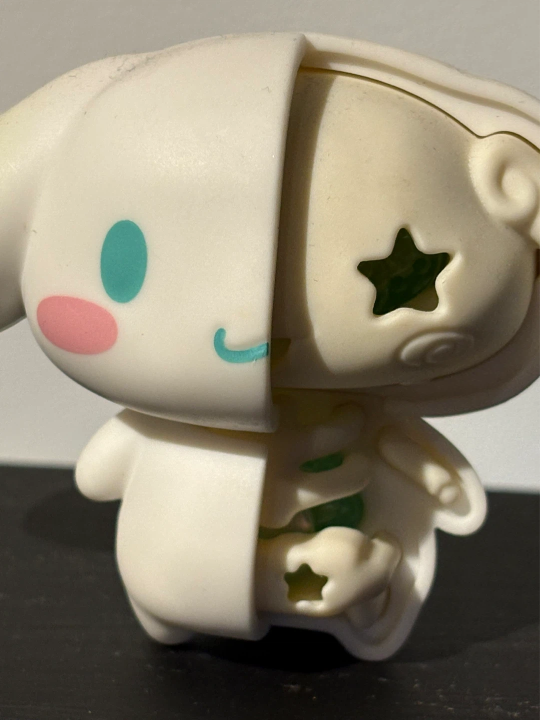 Sanrio Cinnamoroll Half Skeleton Figure - photo 3