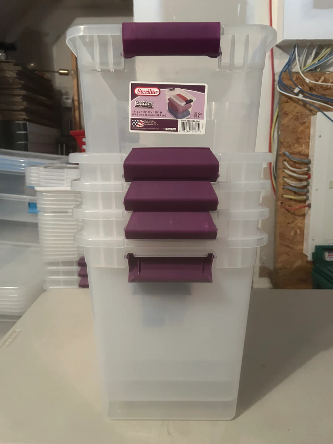 Sterilite ClearView Latch Storage Bin 27 Qt.