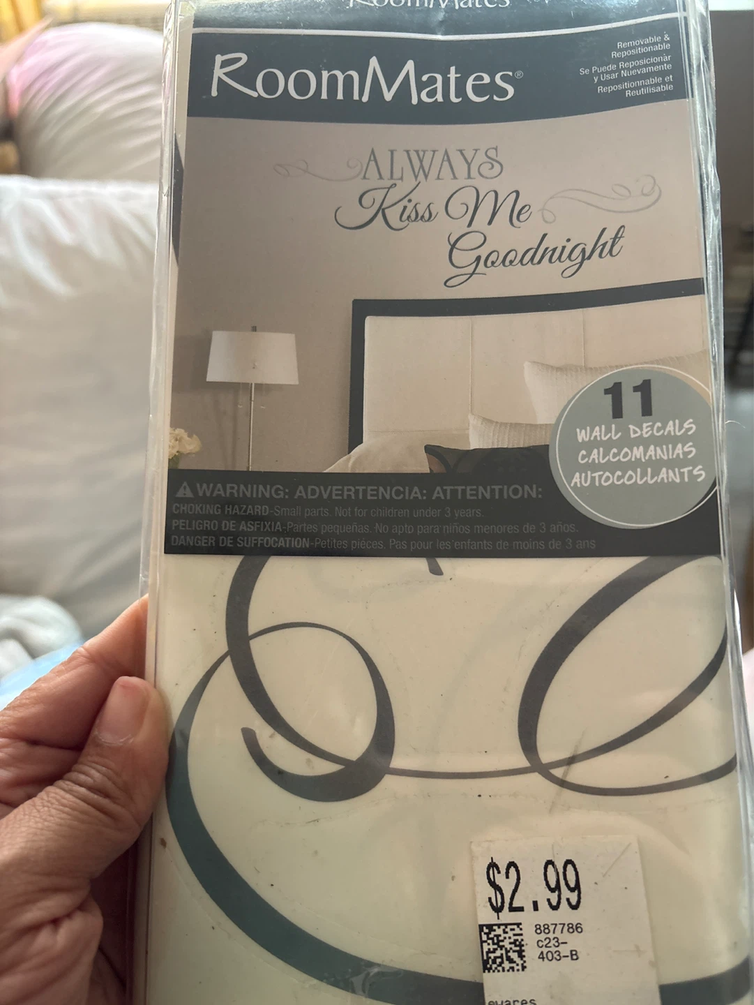 RoomMates "Always Kiss Me Goodnight" Wall Decals