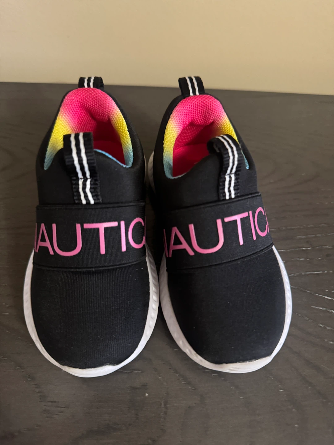 Toddler shoes, size 5 - photo 2