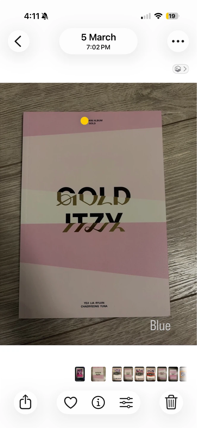 ITZY CHECKMATE & KILL MY DOUBT & GOLD ITZY K-pop Mini Albums - photo 4