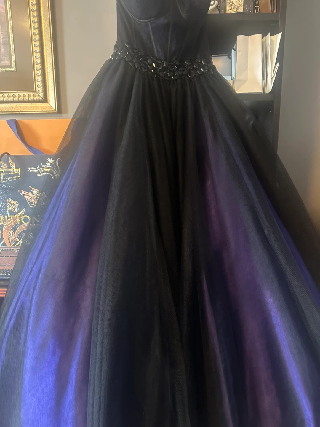 Formal Gown size 2 - photo 3