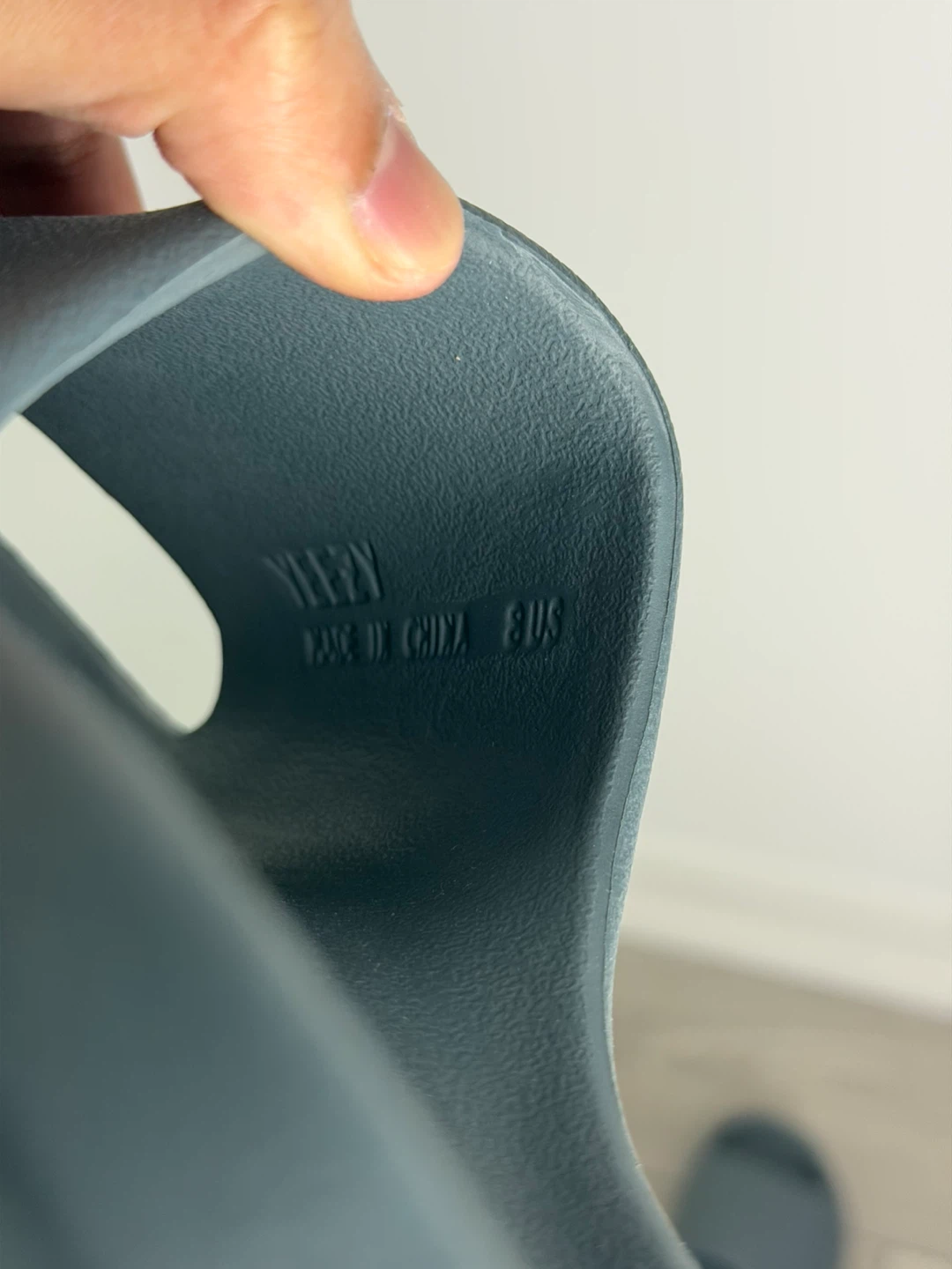 Yeezy Slides Slate Grey US 8 - photo 2