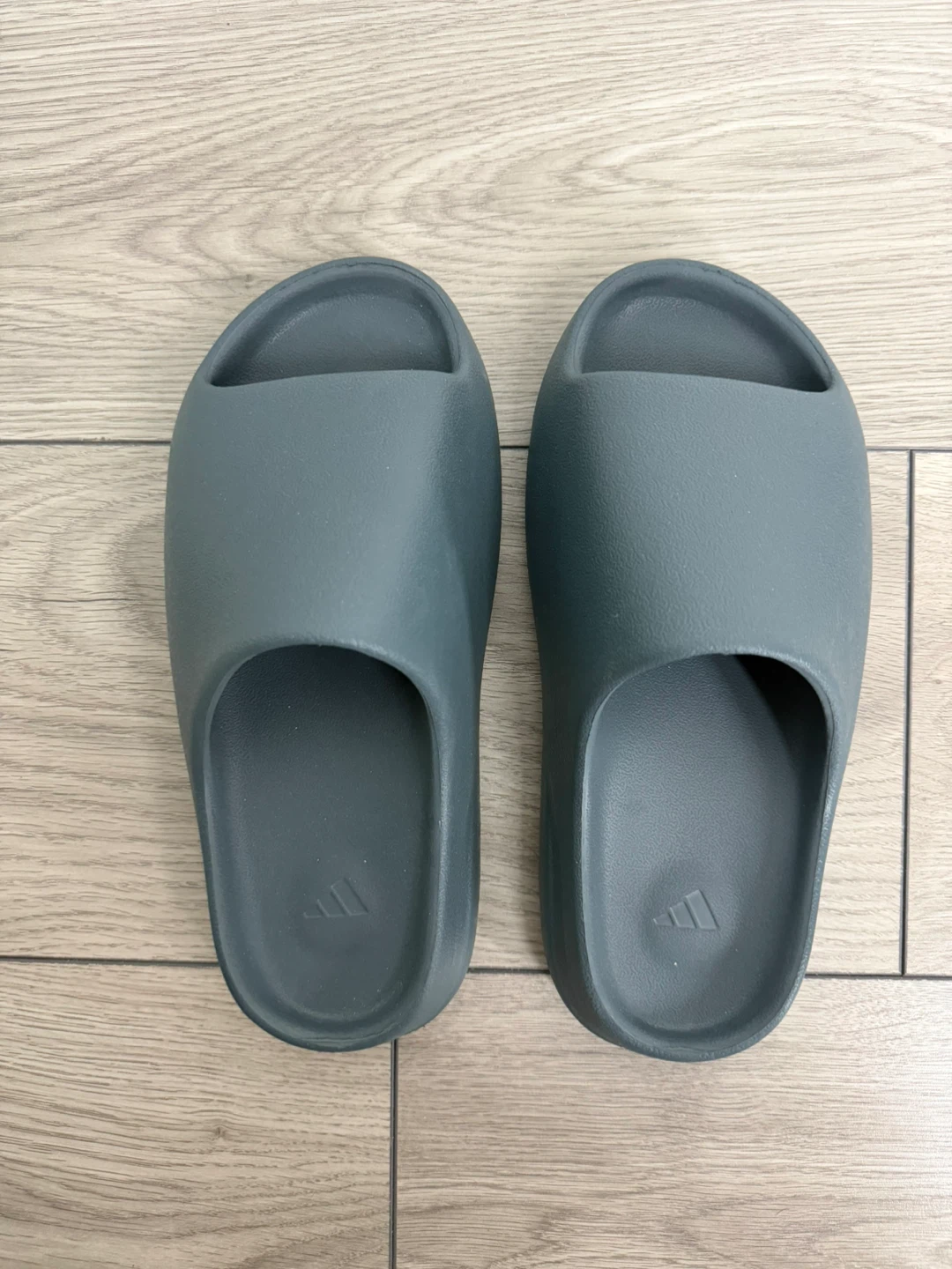 Yeezy Slides Slate Grey US 8