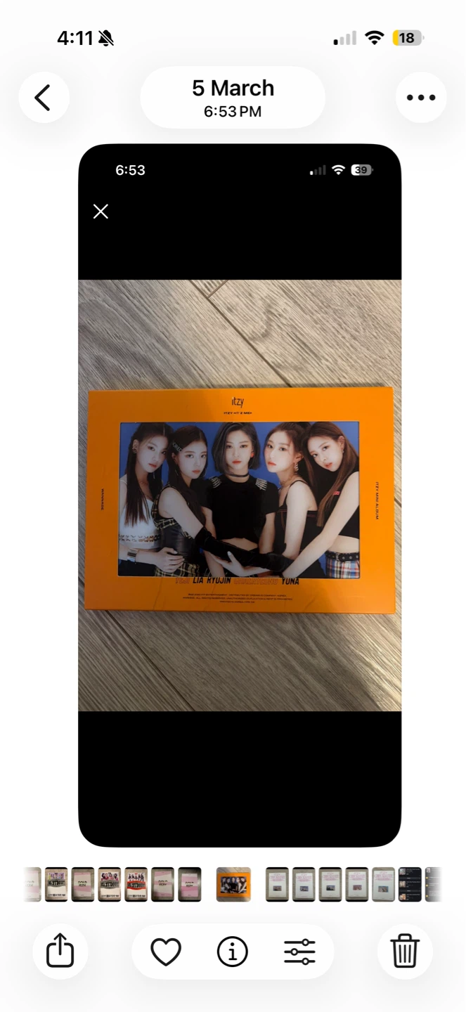 ITZY K-pop Album Collection - photo 2