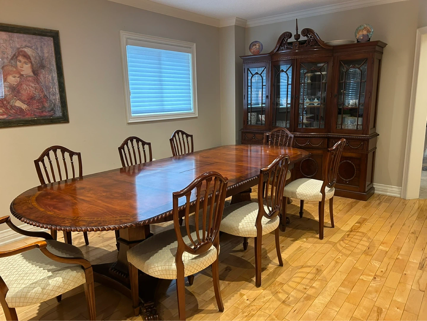 BEAUTIFUL, ELLEGANT, 11 Pc.  DINING ROOM SET - photo 2