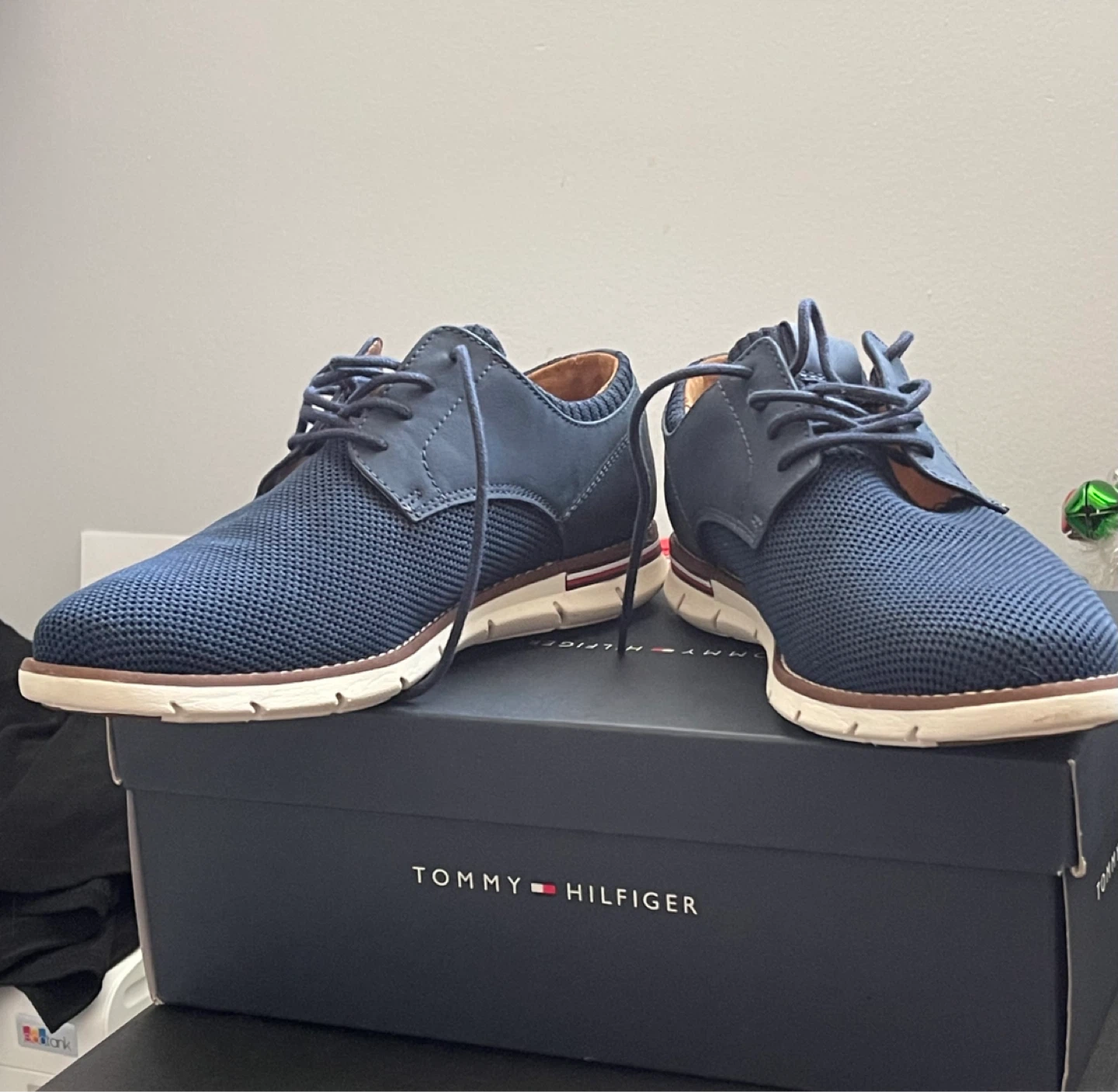 Tommy Hilfiger Men's Dark Blue Dress Sneaker Shoes Size 7.5 M - photo 4