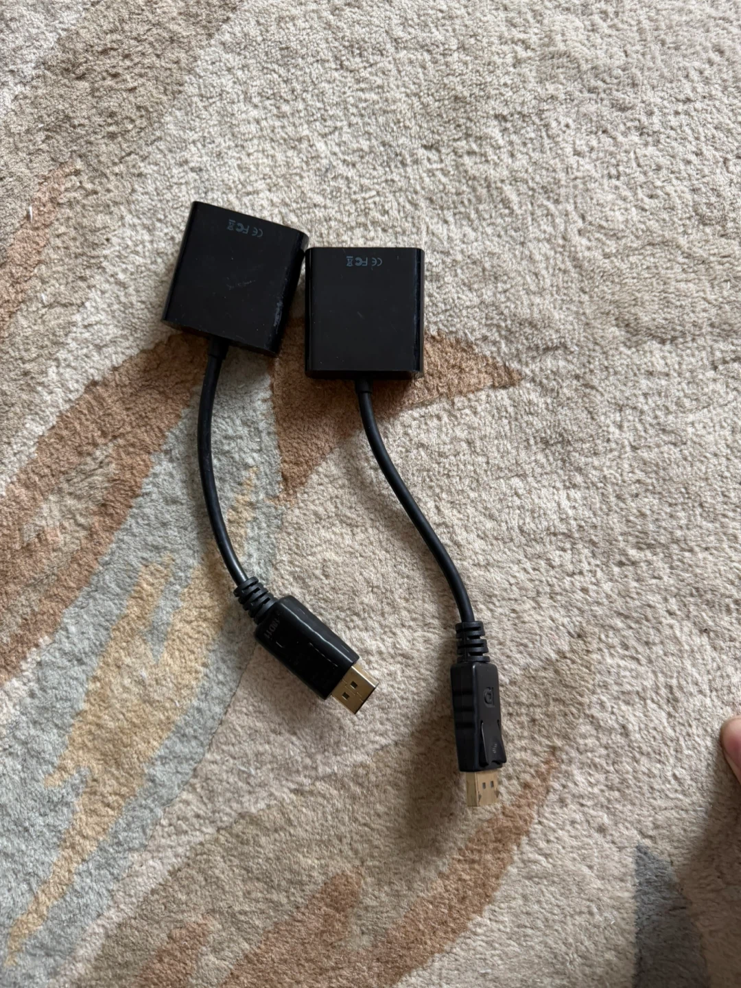 DisplayPort to VGA Active Adapter (DP Male to VGA Female) - photo 2