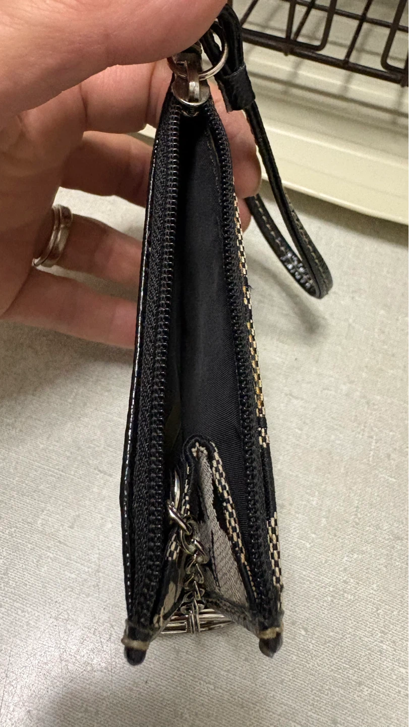 Coach Signature C Canvas Wristlet Card Holder w/ ID Window - photo 5