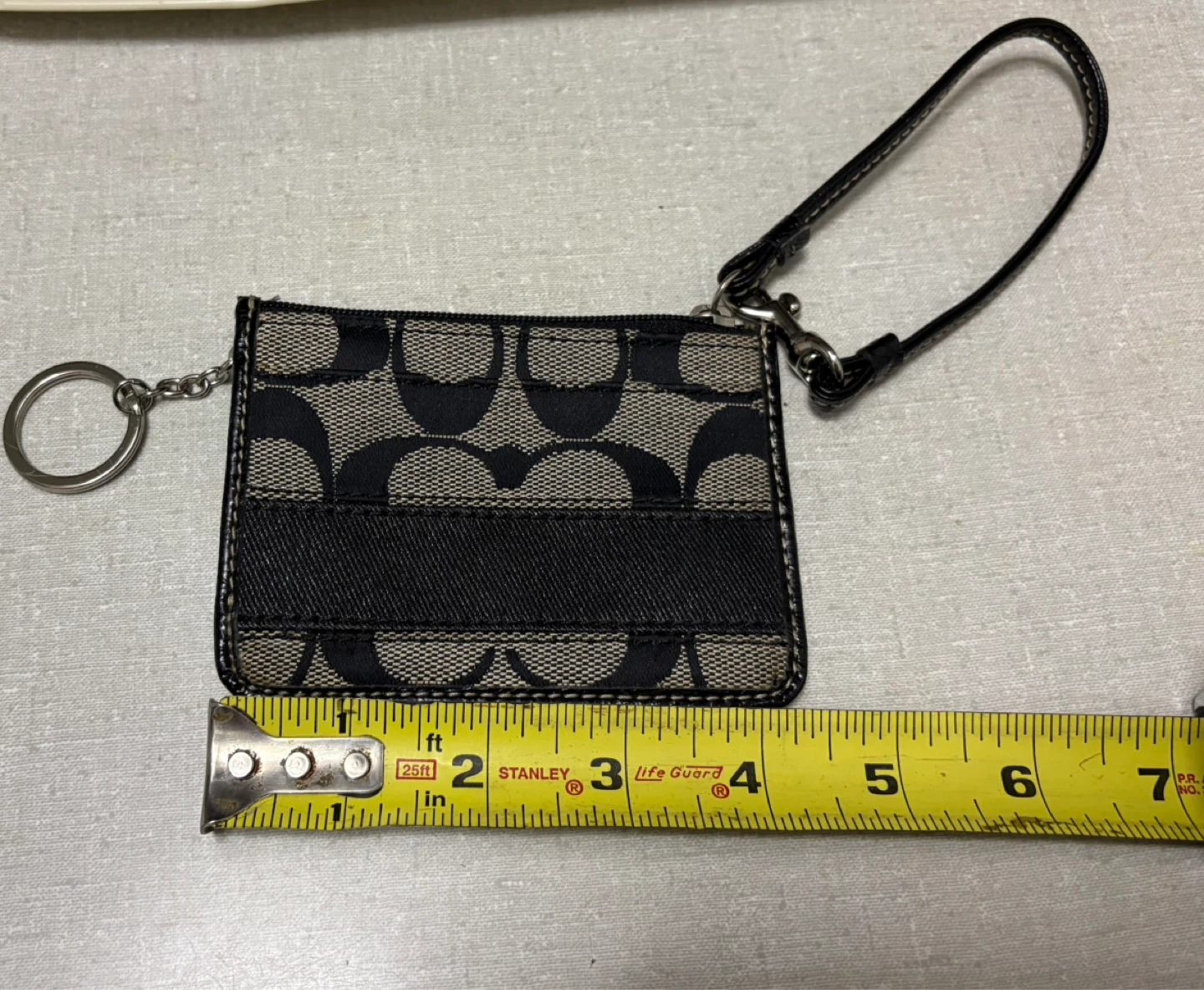 Coach Signature C Canvas Wristlet Card Holder w/ ID Window - photo 3
