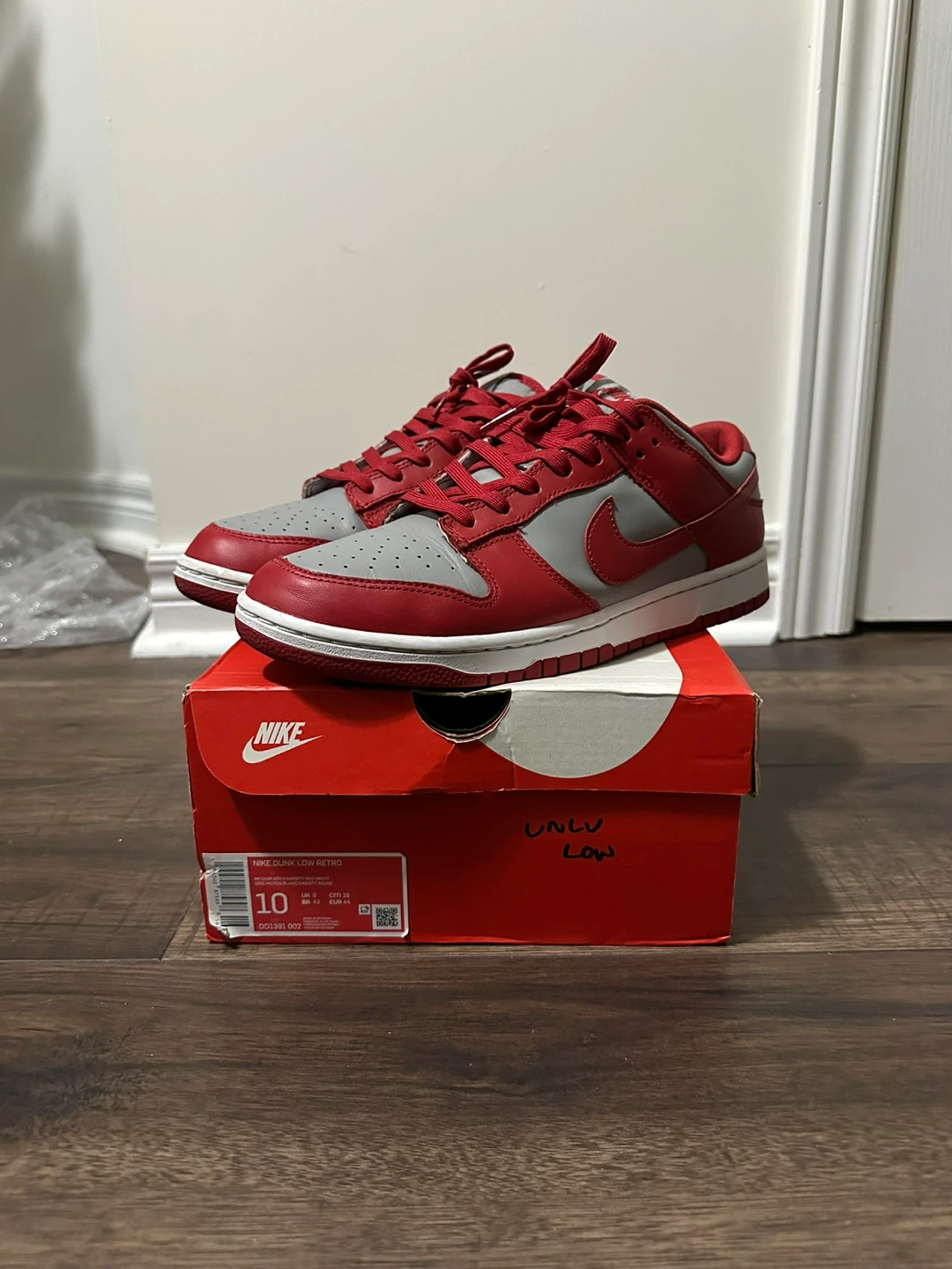 Nike Dunk Low Retro Men's Size 10 UNLV