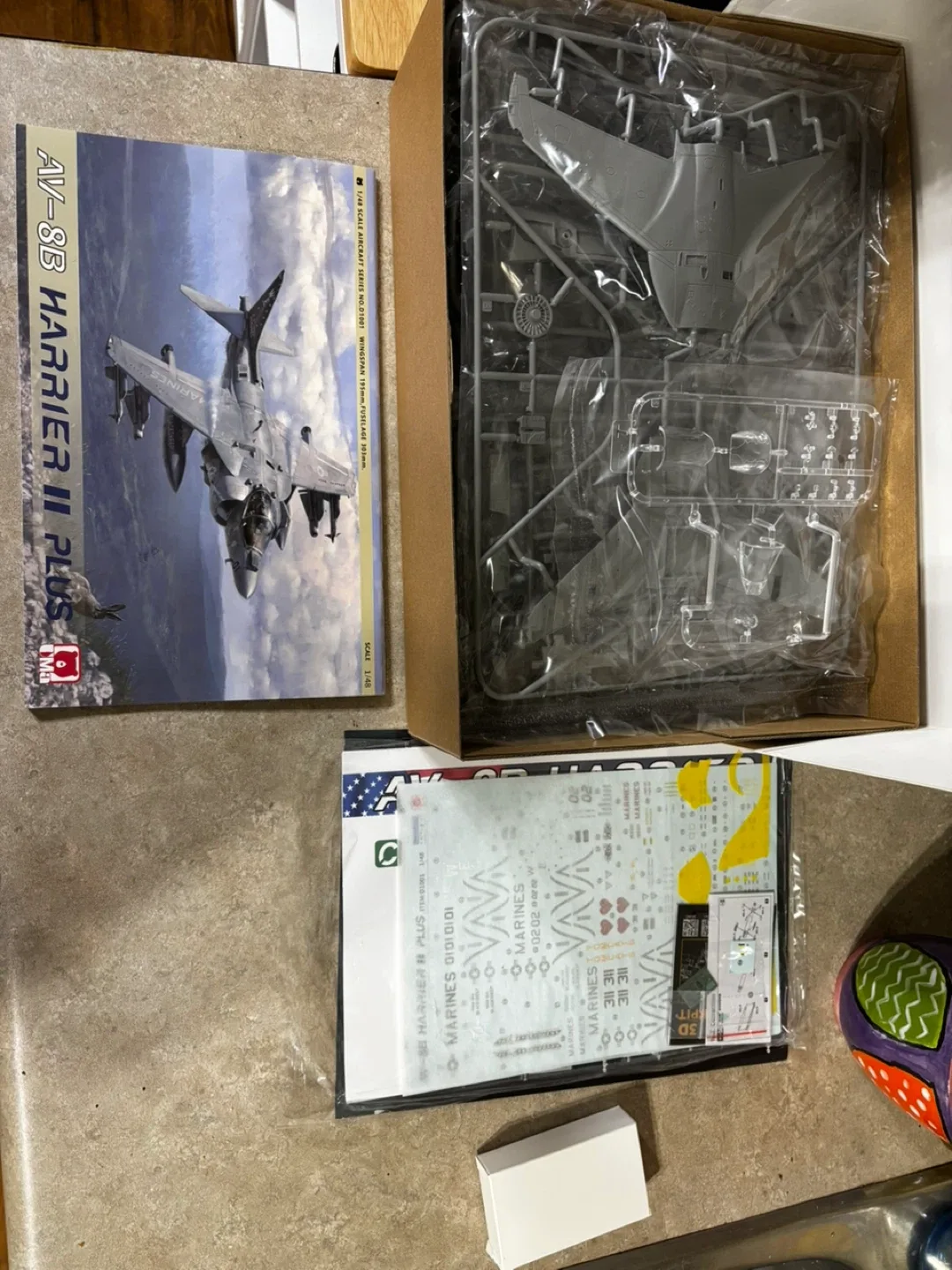 UMA AV-8B Harrier II Plus 1/48 Scale Model Kit - photo 2