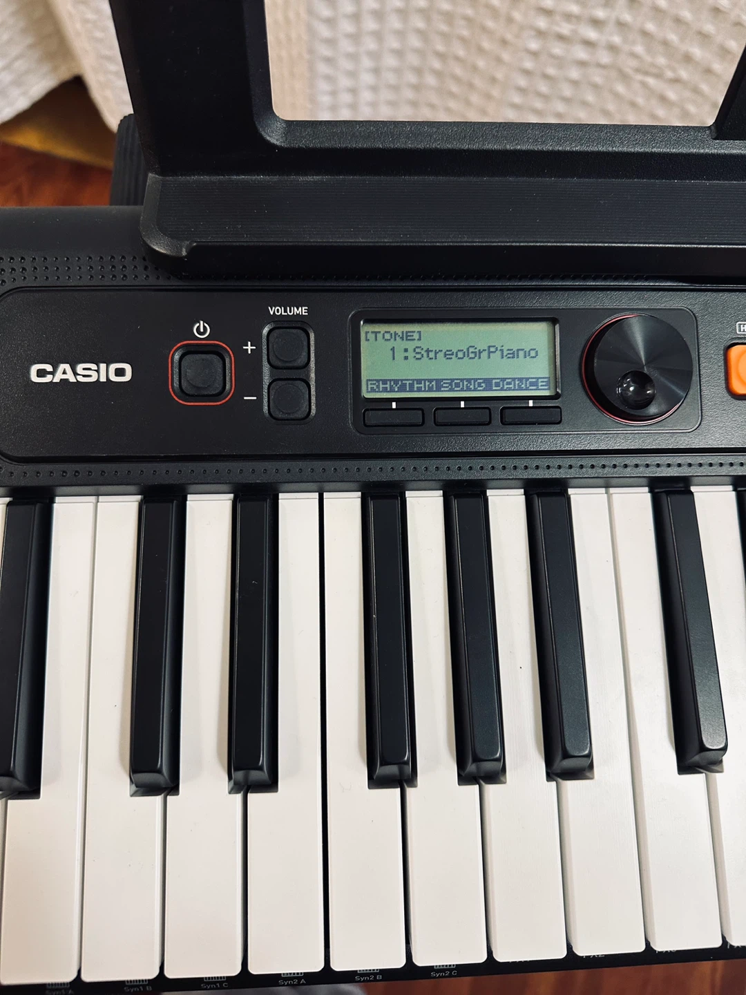 Great Touch Response Piano Keyboard with stand - photo 4
