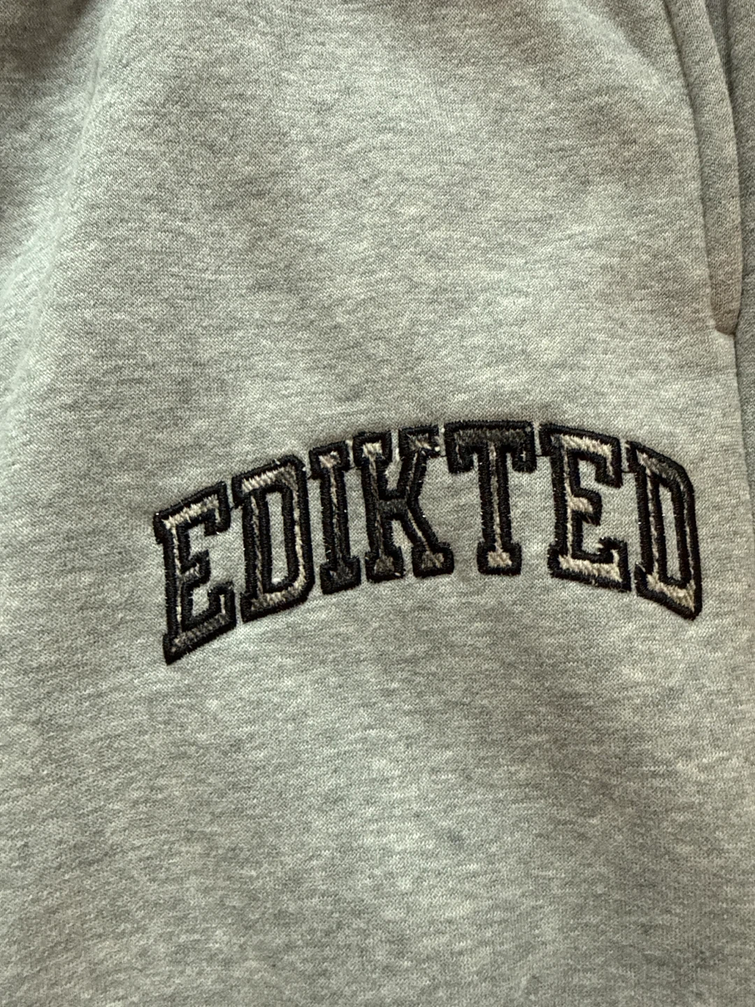 EDIKTED Grey Sweatpants - XL - photo 3