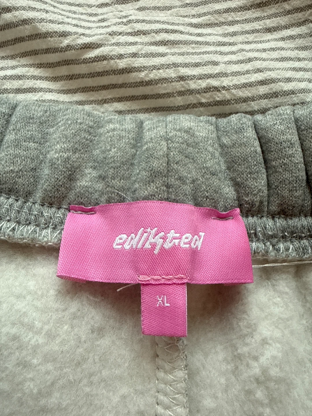 EDIKTED Grey Sweatpants - XL - photo 4