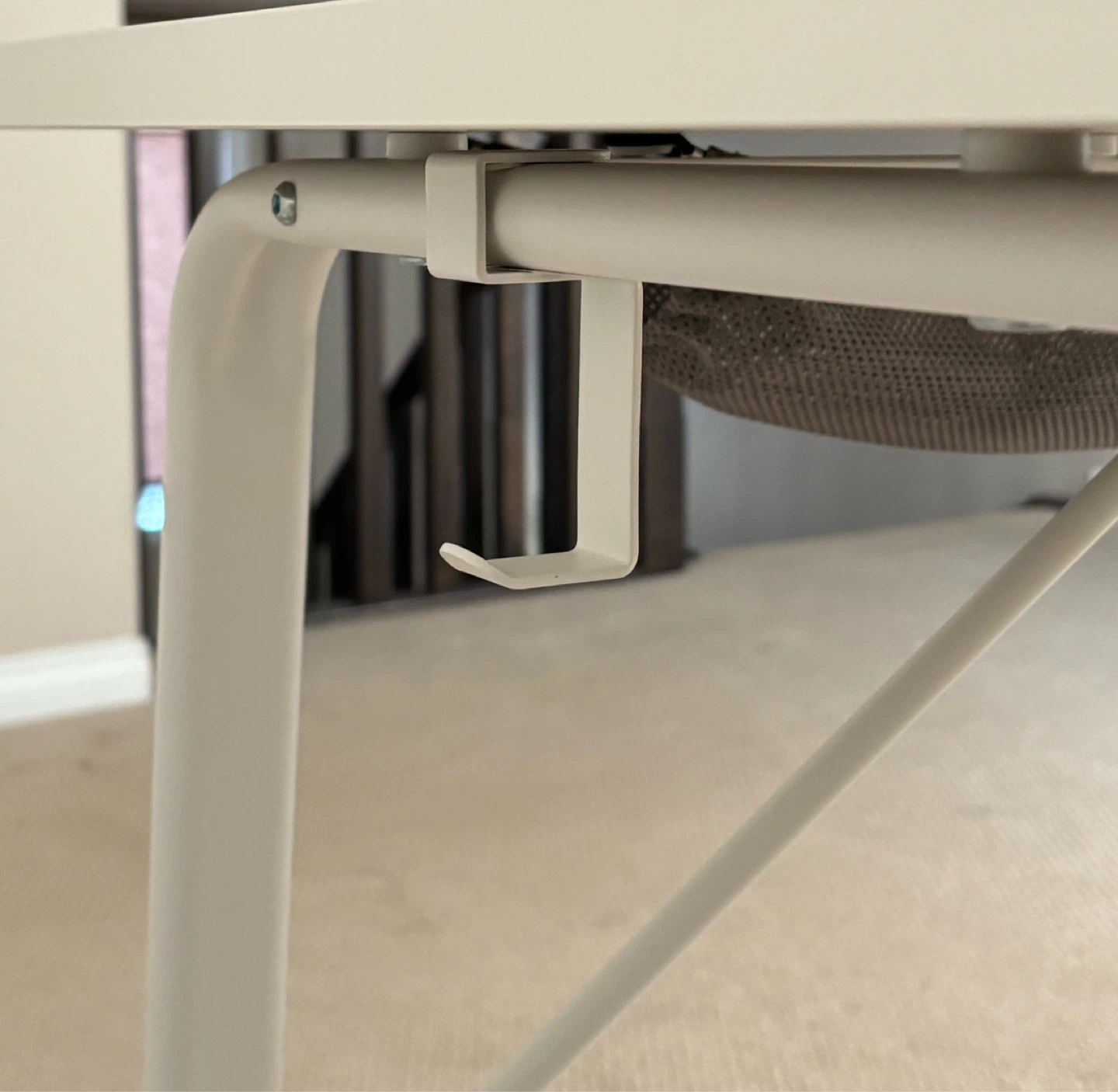 IKEA Huvudspelare Gaming Desk - photo 2
