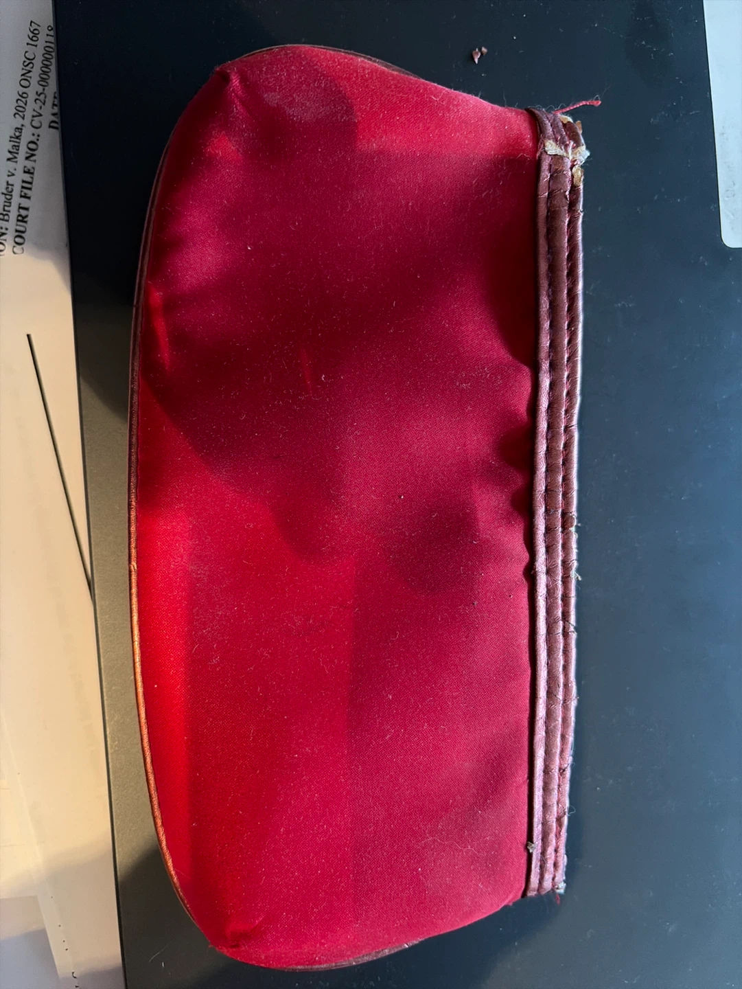 Small Red makeup bag - photo 2