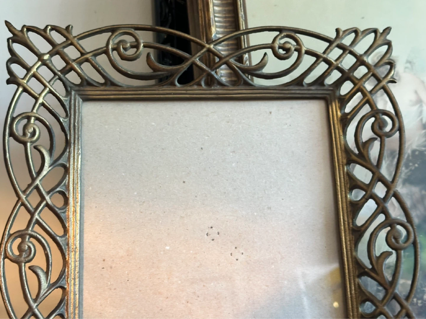 Vintage tonagrapics cast metal  picture frame - photo 2