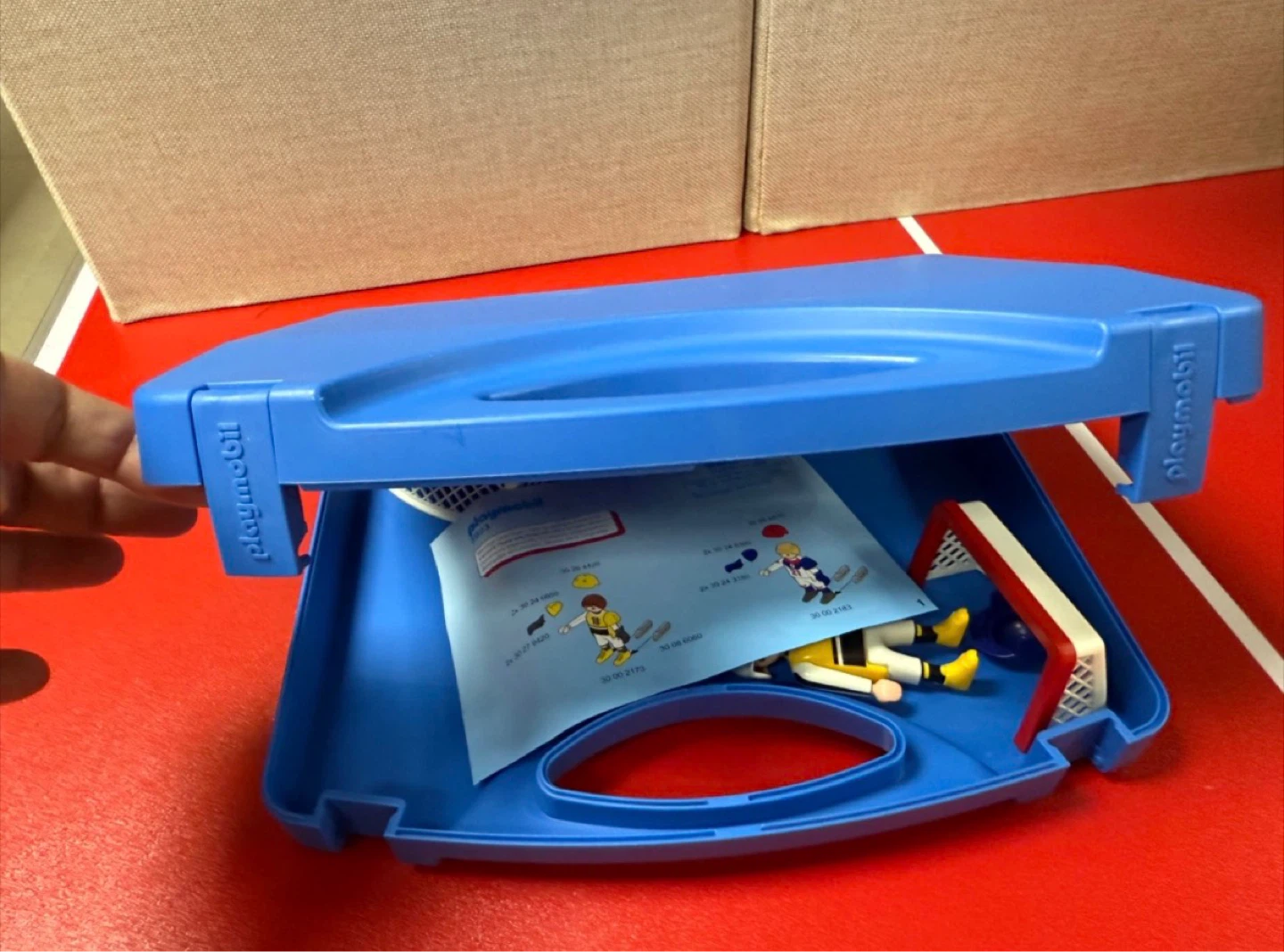 Playmobil Sports Carry Case - photo 3