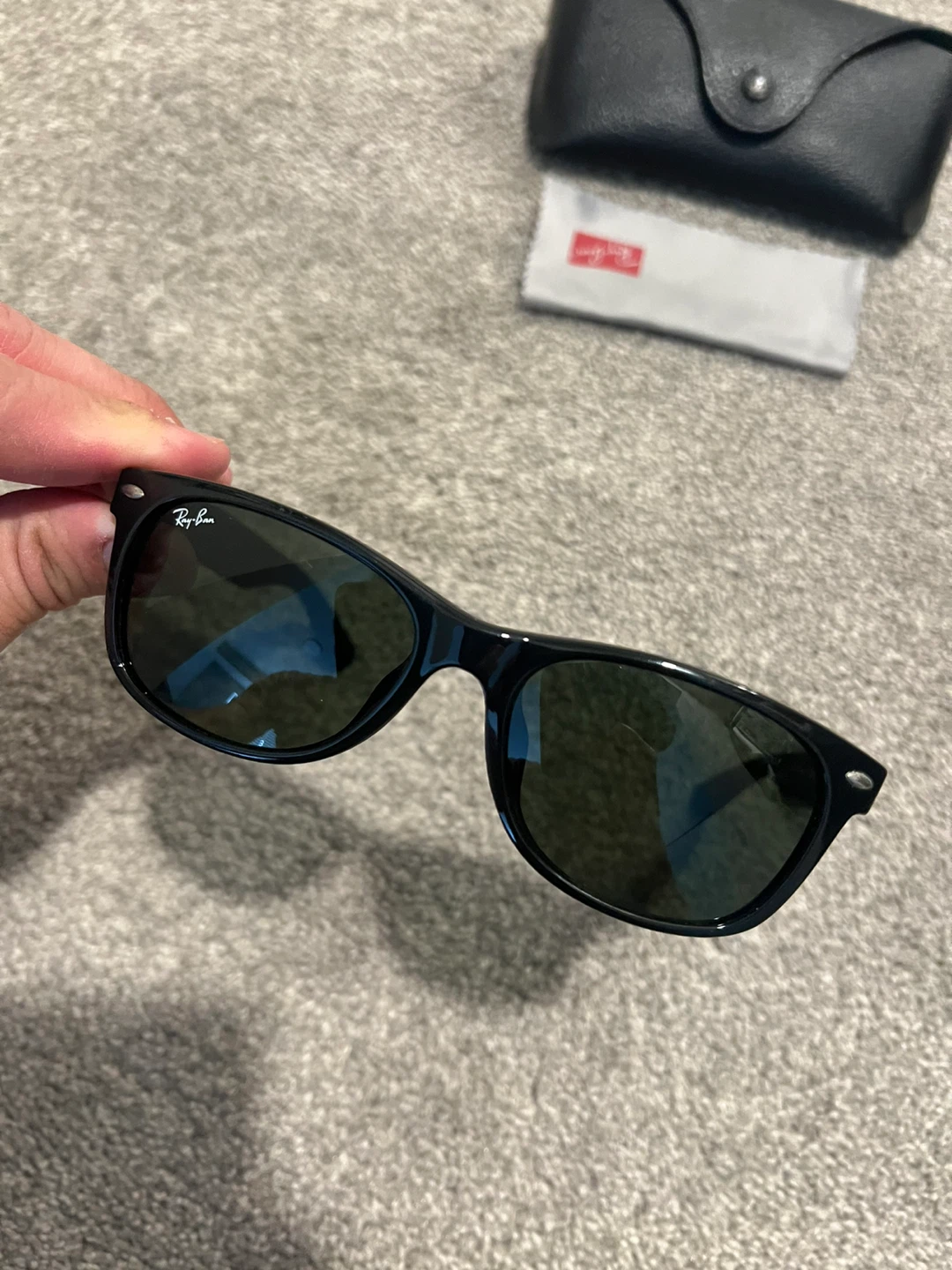 Ray-Ban New Wayfarer Sunglasses RB 2132-F - photo 4